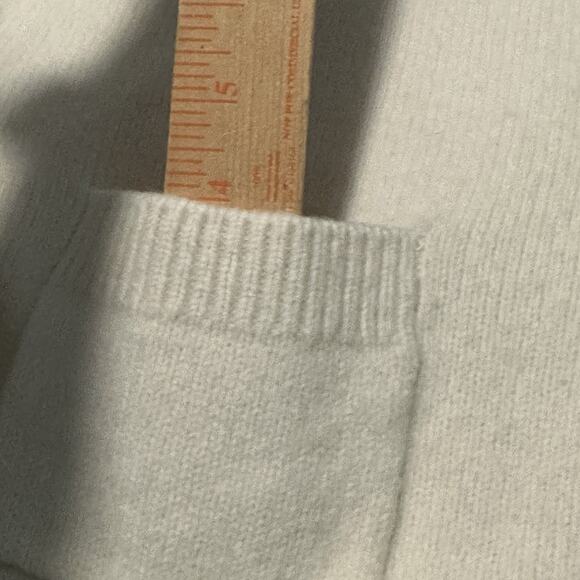 Zara Women L Cardigan Sweater 100% Wool Cropped Knit V-Neck Gold Buttons Ivory - Picture 6 of 12